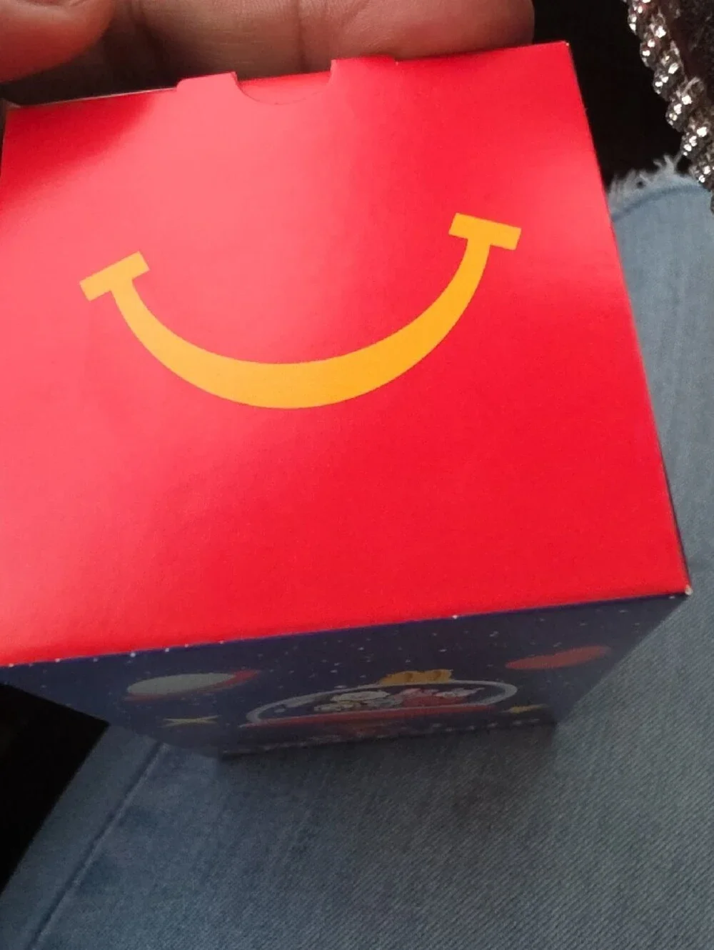 BT21 Spaceship.  Blue with Red Accents. Mcdonals Happy Toy.
